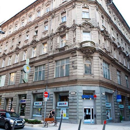 Bouillon Apartman Будапеща Екстериор снимка